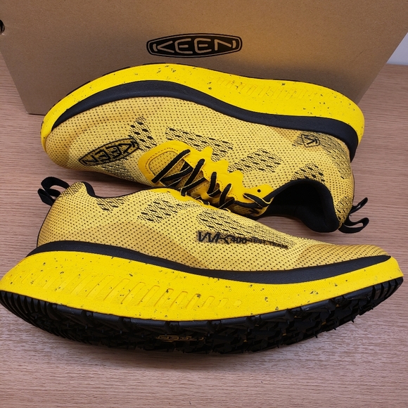 Keen WK400 Walking Shoes Yellow / Black Women's 9.5 - Picture 2 of 7